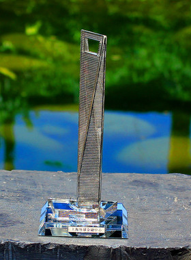 东方明珠新款金茂大厦旅游纪念品