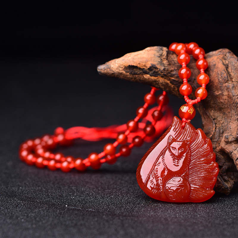 2026年天然玛瑙九尾狐吊坠男士招桃花项链女招财护身符旺姻缘挂件
