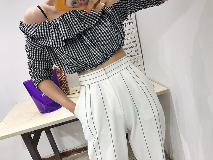 ABchic by AB ¶àÖÖ´©·¨ºÚ°×¸ñÎÆÐ±Áì¶¼çºÉÒ¶±ßÒ»×ÖÁì¶Ì¿îÉÏÒÂÅ®