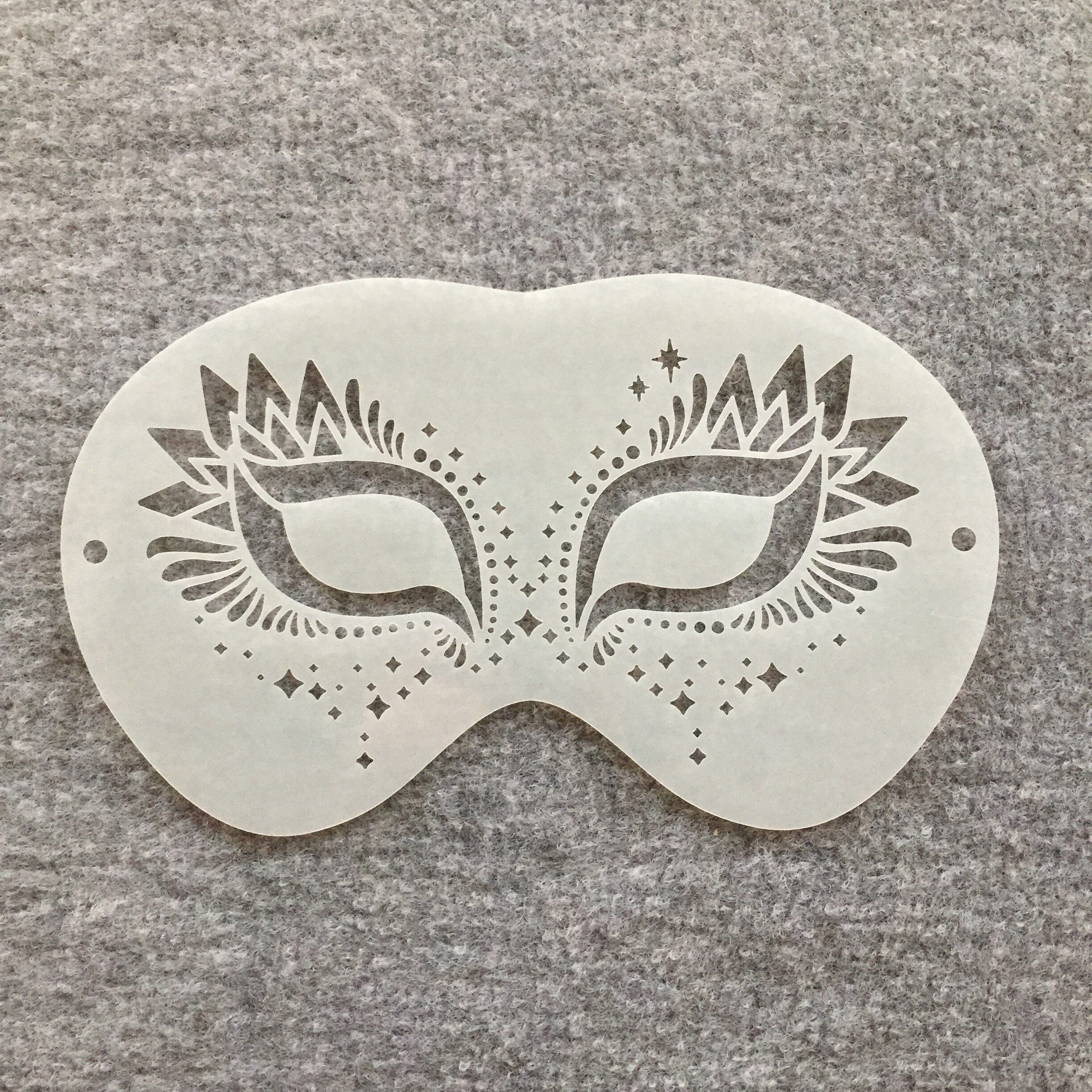 새로운 카니발 축제 파티 댄스 패턴 할로우 페이스 페인팅 문신 템플릿 무대 메이크업 할로우 템플릿 눈금자