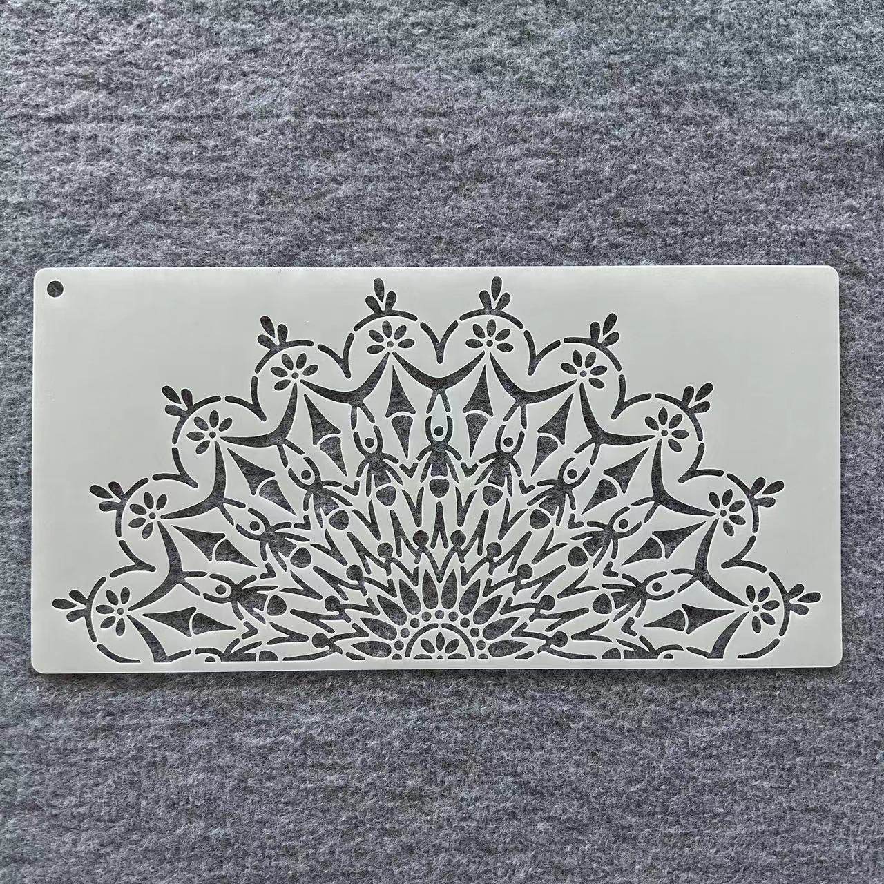 새로운 핸드북 레이스 눈금자 그래픽 페인트 인사말 카드 생산 중공 플라스틱 그림 보조 눈금자 스프레이 페인트 벽화 템플릿