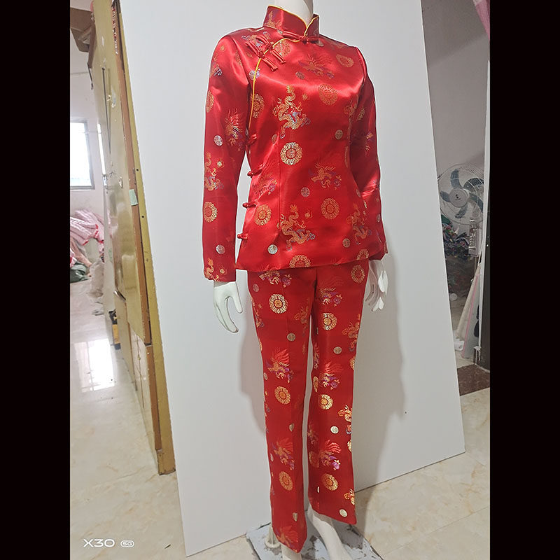 吟龙鸣凤加里中式新娘装