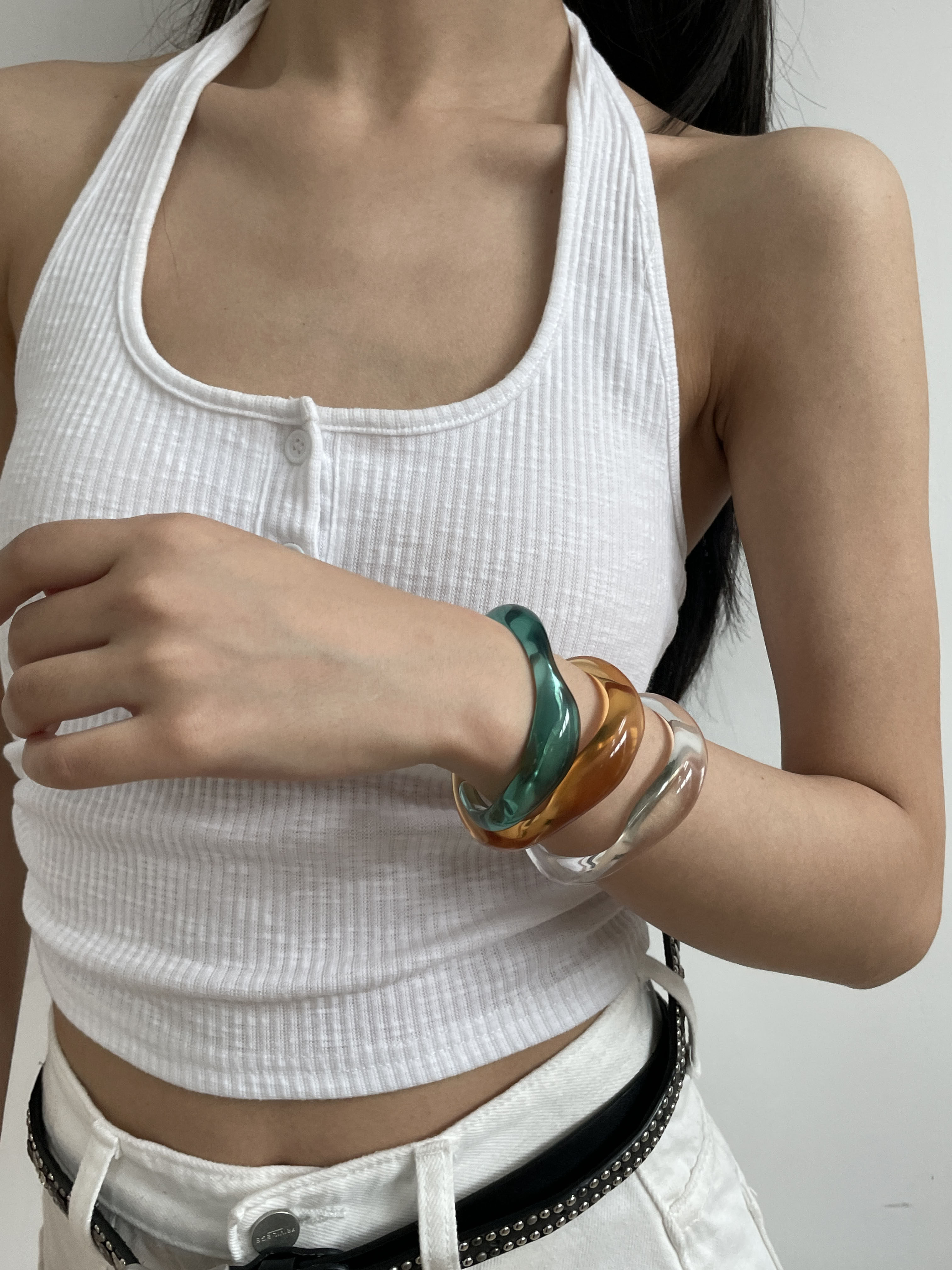 NICHE AND VERSATILE DESIGN RETRO RESIN EXAGGERATED PERSONALITY BRACELET SIMPLE TEMPERAMENT GRADE ACRYLIC BRACELET
