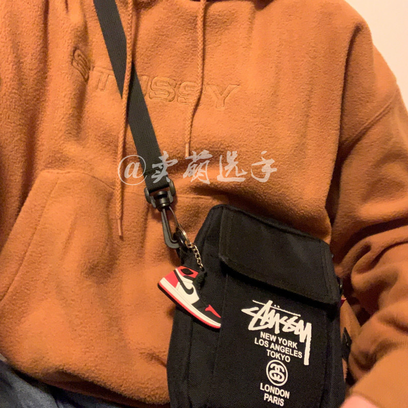 潮牌Stussy包邮港风斜挎包男女单肩小包帆布包胸包腰包蹦迪包ins