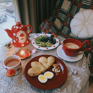 可爱陶瓷少女杯子高颜值牛奶咖啡早餐杯泡面浮雕手绘郁金香马克杯