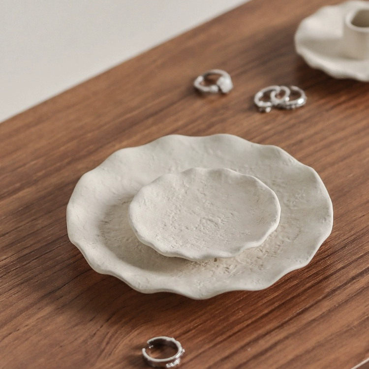 创意枫叶树叶盘外贸陶瓷餐具欧式复古浮雕点心盘汤菜盘家用零食盘