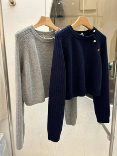 现韩国东大门秋冬新款VEAR老钱风金色扣子短款针织衫毛衣女