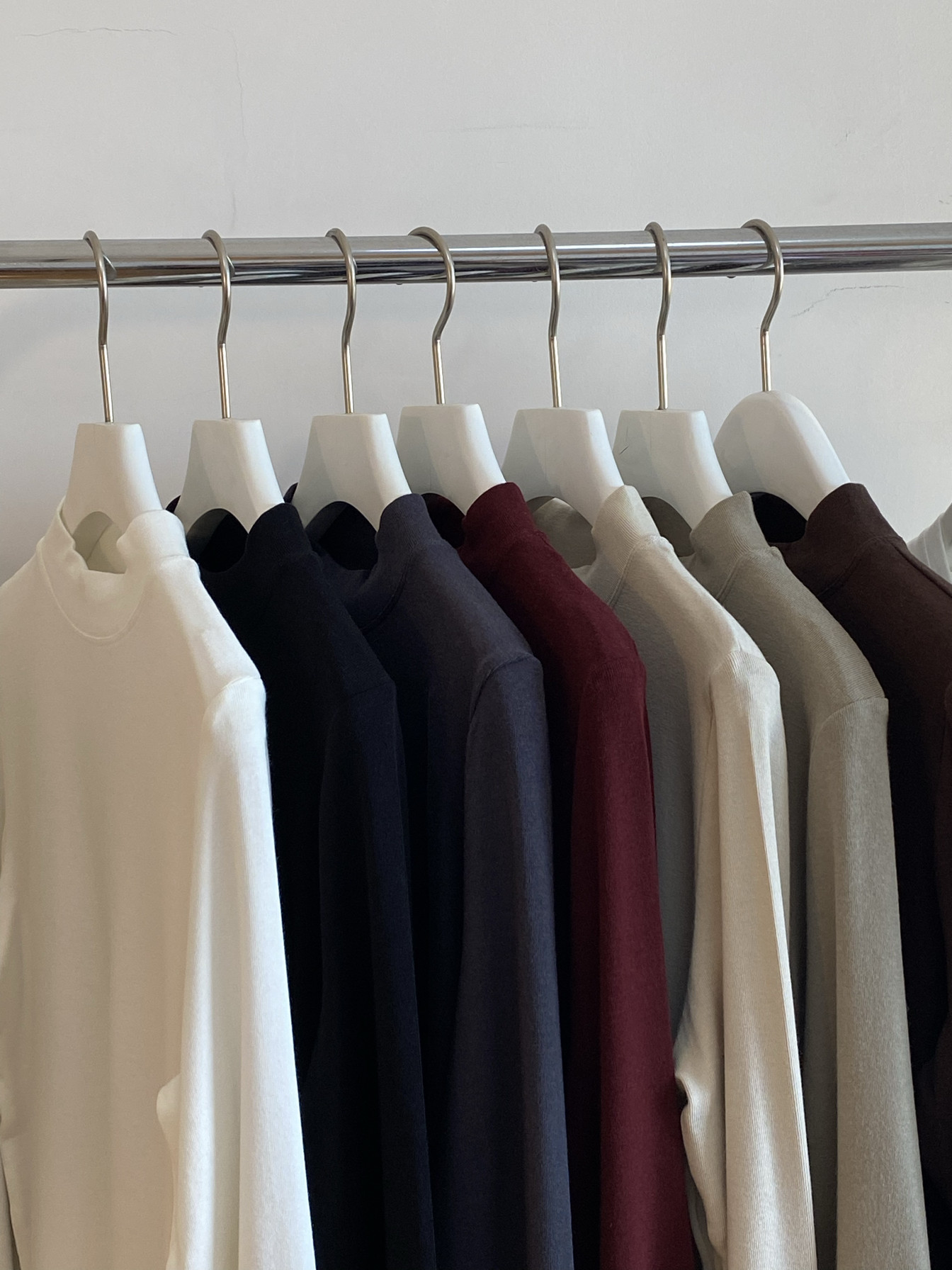 25秋 慕斯软糯舒服弹力贴身半高领女士长袖打底衫7色 纯色上衣