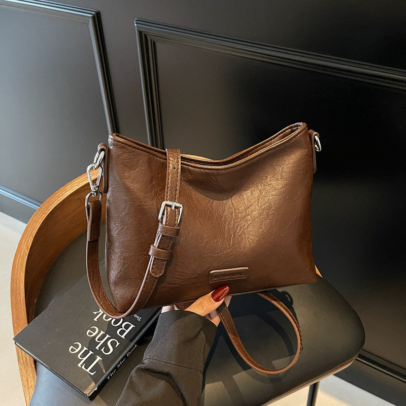 今年流行小包包女2025新款春季复古百搭斜挎包韩系单肩腋下水桶包,箱包皮具/热销女包/男包,水桶包,淘宝优惠券,粉丝福利购,淘宝优惠卷