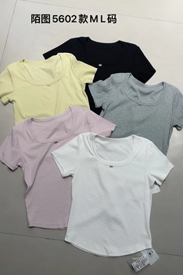 2026新款春季陌图 5602圆领短袖T恤女修身显瘦百搭打底衫上衣