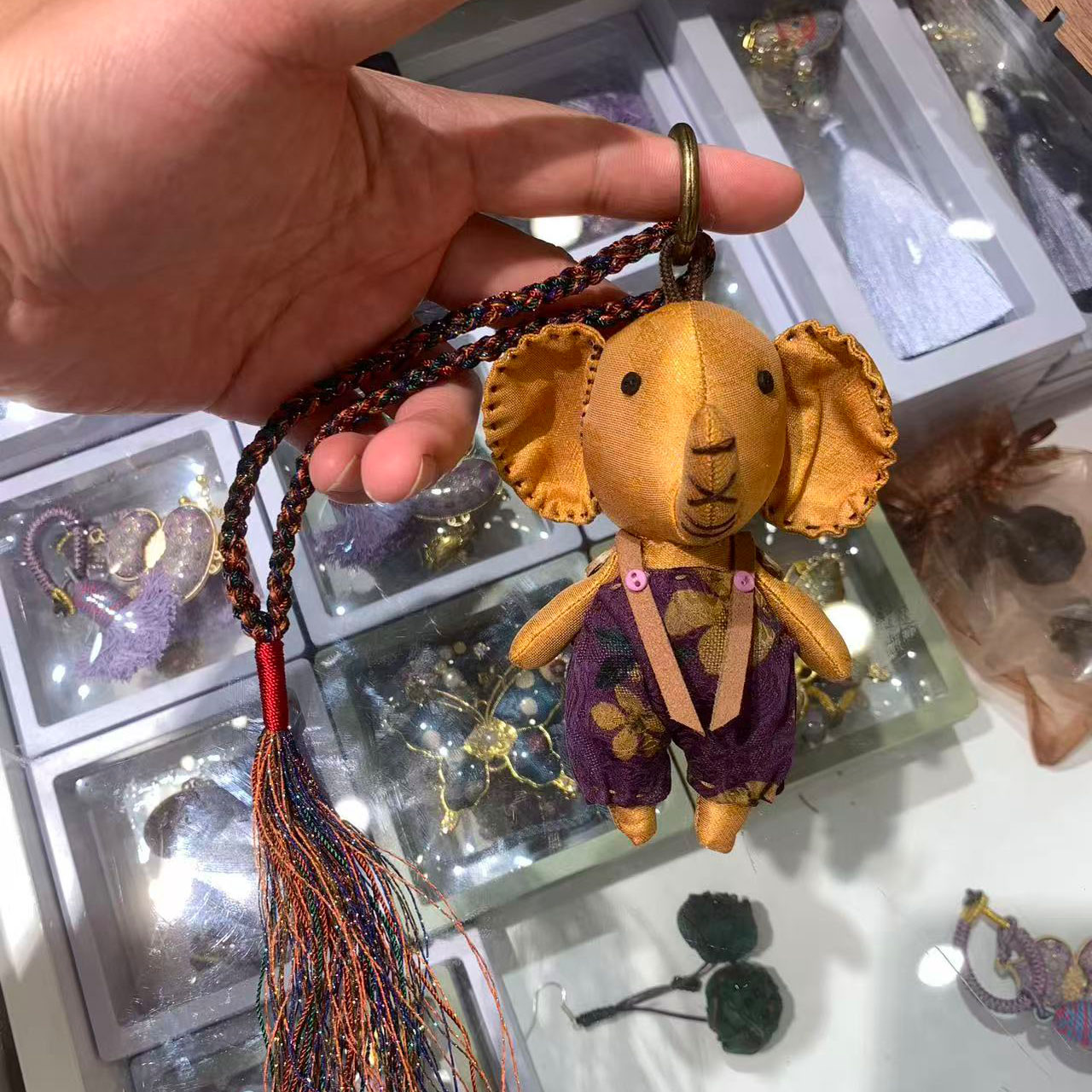 精致手工布艺真丝香云纱小象包挂件钥匙扣可爱装饰配件潮玩包挂
