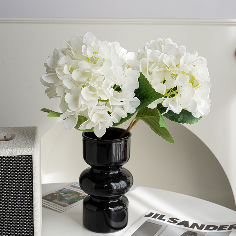 法式中古风黑色花瓶摆件拍照道具客厅假花摆设高级感仿真绣球假花