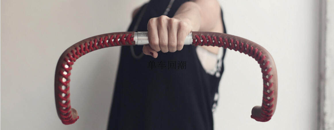 Poignées de vélo - Ref 2339057 Image 1