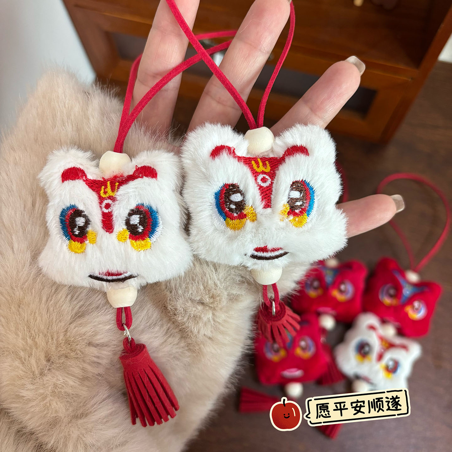 国潮风醒狮挂件转运祝福流苏挂件