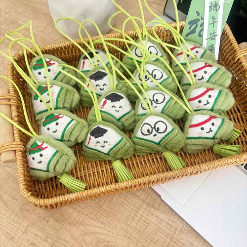 端午节毛绒流苏公仔挂件