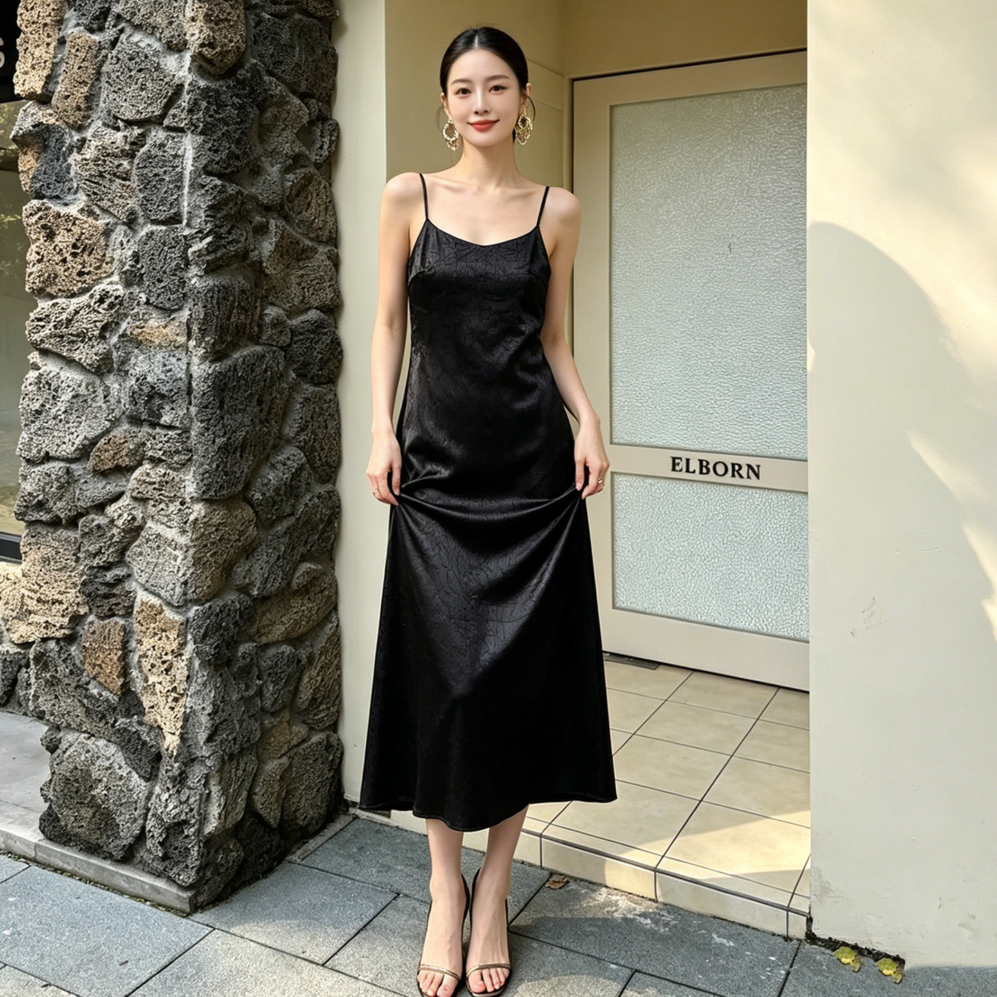 女士法式新中式吊带连衣裙长款夏季醋酸缎面高级外穿修身大码长裙