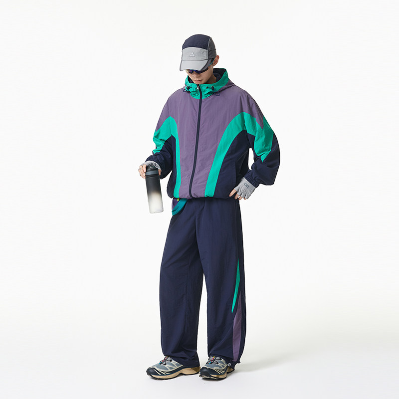 宽松型机能工装套装情侣户外登山休闲连帽撞色外套阔腿运动两件套