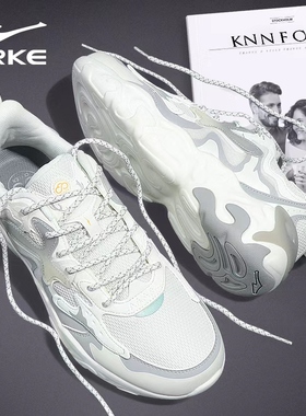 鸿星尔克男鞋2025冬季新款百搭厚底白色轻便运动鞋减震户外老爹鞋