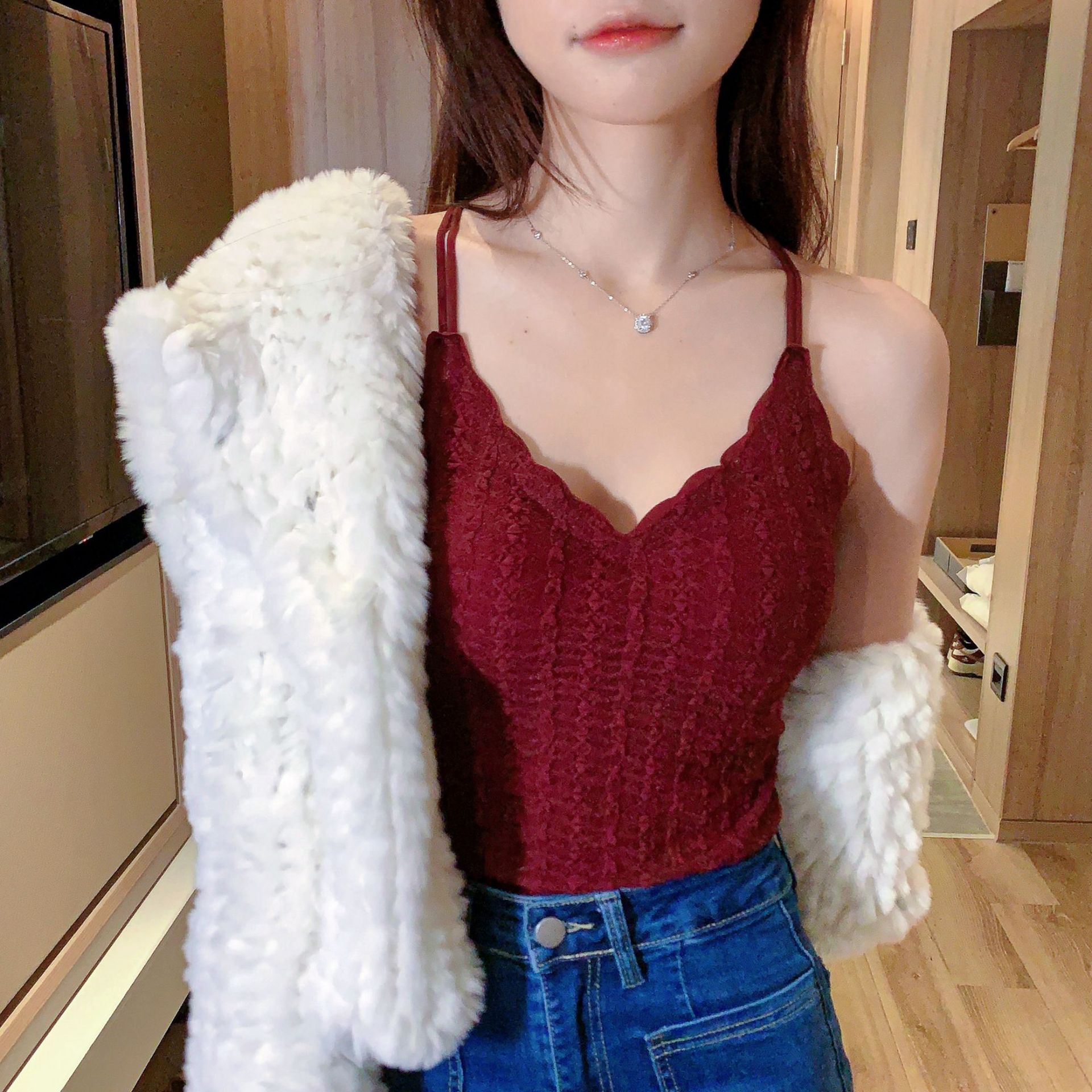 深V交叉美背无痕裸感带胸垫内衣