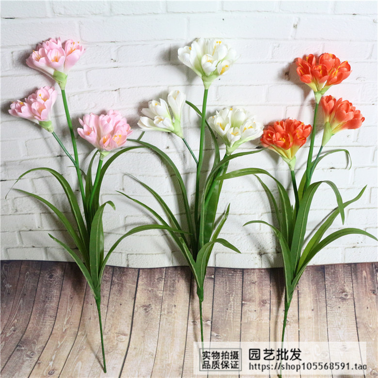 新年装饰品摆件仿真花客厅君子兰