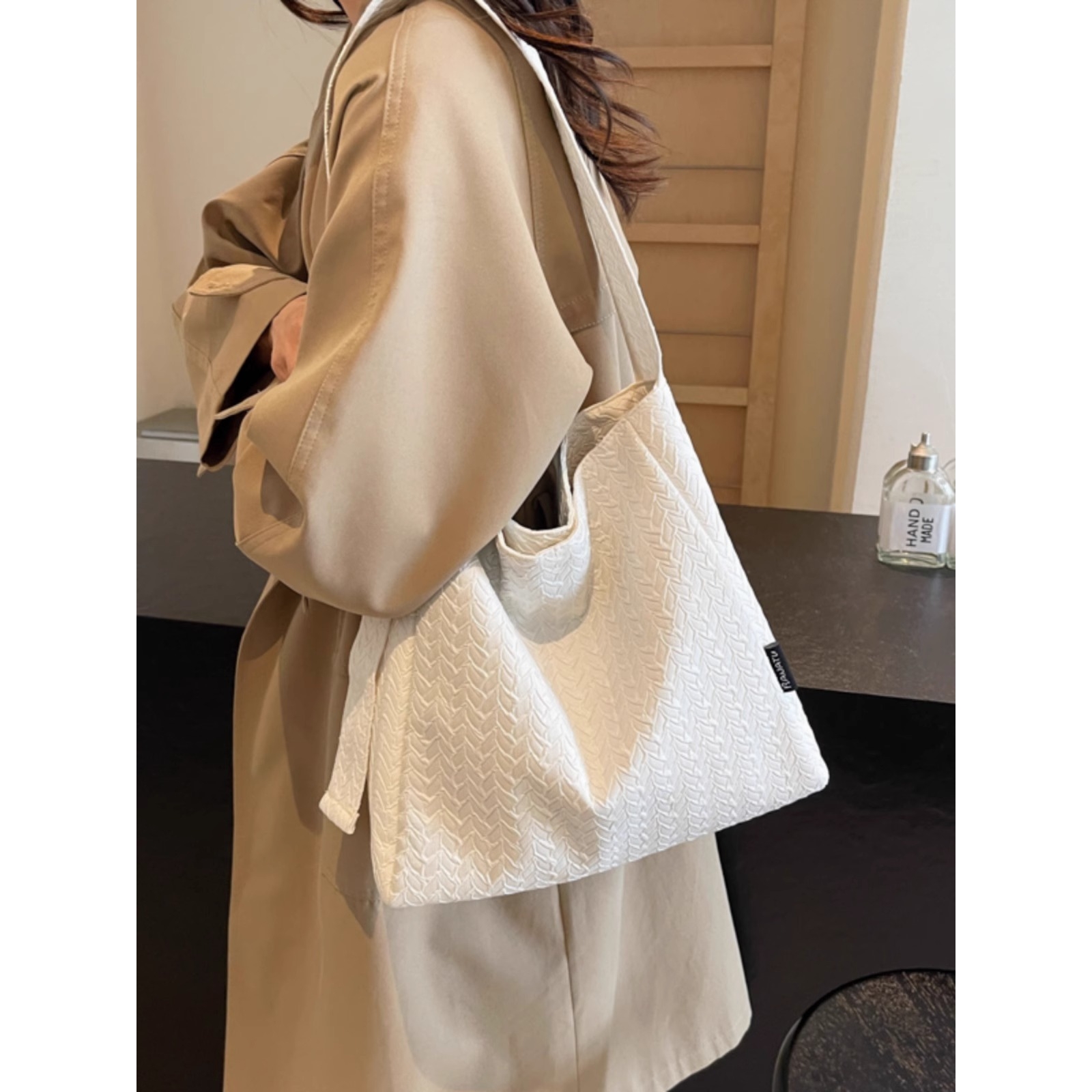 法国ITonick.包包女轻便简约单肩女包休闲通勤斜挎包大容量托特包