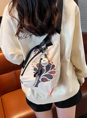 法国MKBM防水牛津布胸包女新款印花骑行运动斜挎包通勤百搭单肩包