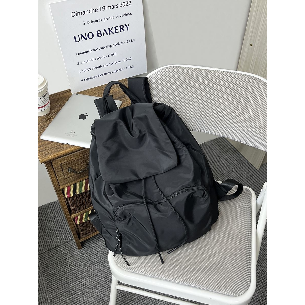 法国MKPREF休闲旅游双肩包爬山户外轻便防泼水背包学生大容量书包