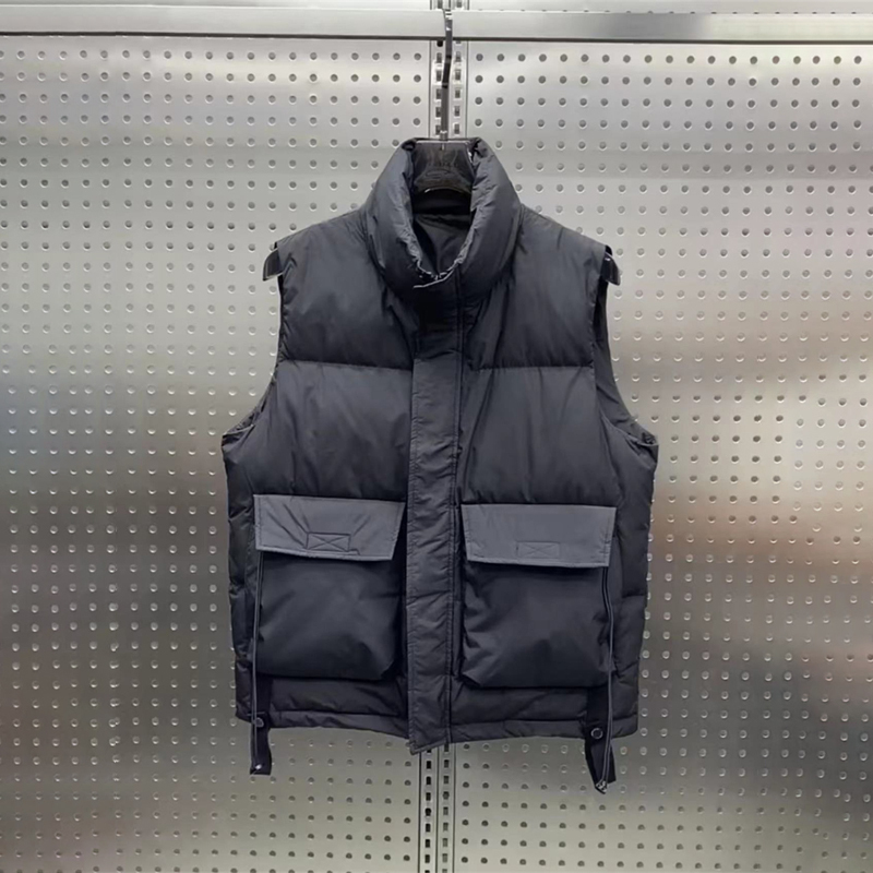 潮牌羽绒马甲男冬季2025新款工装白鸭绒背心宽松加厚坎肩休闲外套