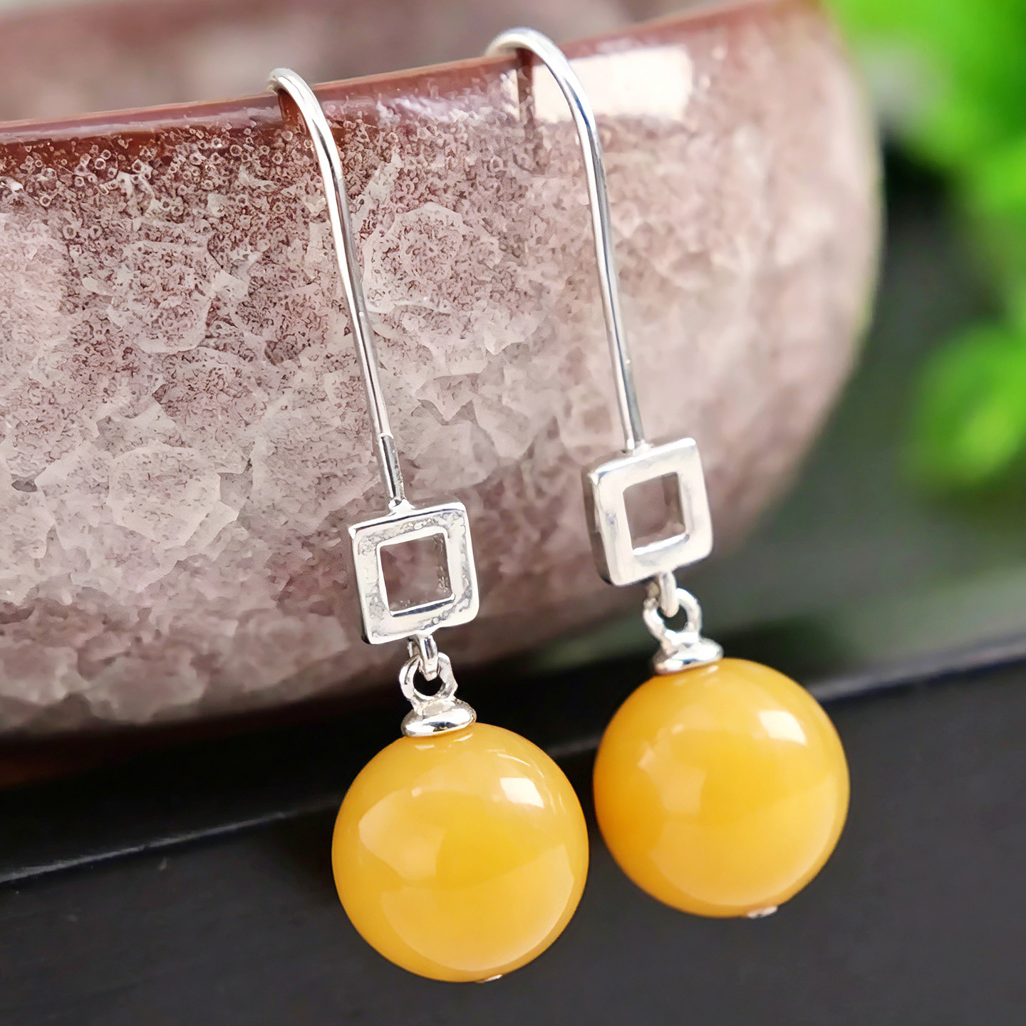 新中式天然黄蜜蜡简约耳环S925银防过敏复古名媛风气质耳坠耳饰品