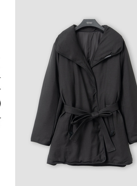 （周哥甄选）黑色羽绒外套-31813