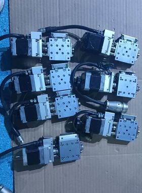 昆仑通态tpc1062k 成色如图，功能正常，触摸灵敏，成色