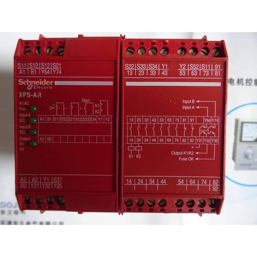 6820VL-05W-B19 6820PL-05W-B19 24V 0.45A 三线 原