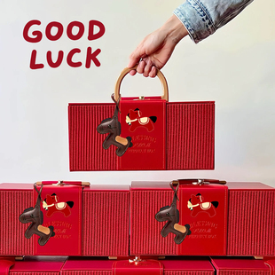 2026马年新年糖果太妃糖包装盒烘焙雪花酥饼干年货燕窝伴手礼盒