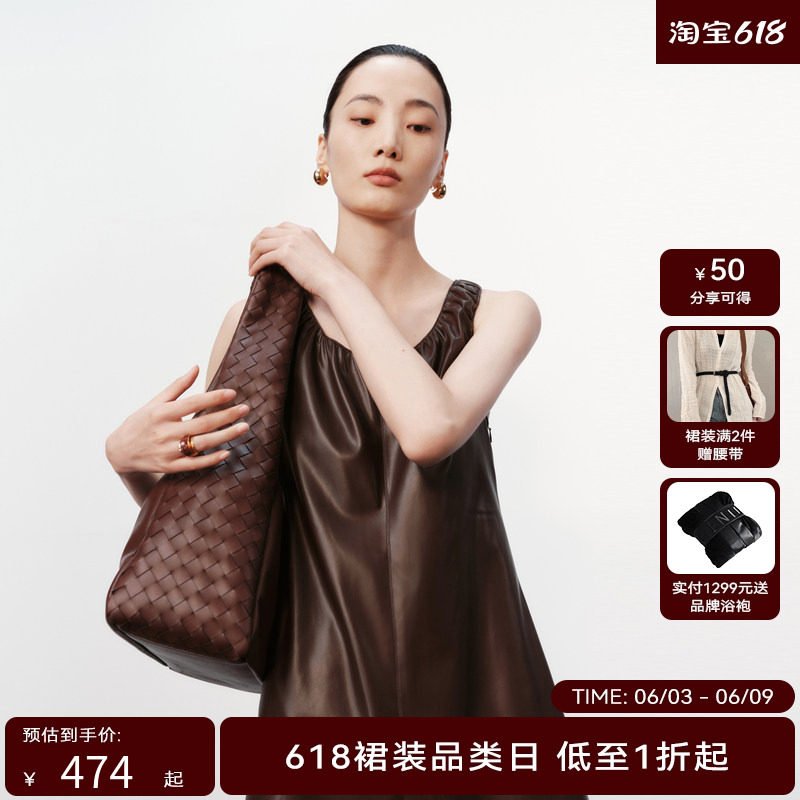 H·GENTEEL荷高新款冬装女无袖抽褶A型连衣裙皮裙GUE41750626T