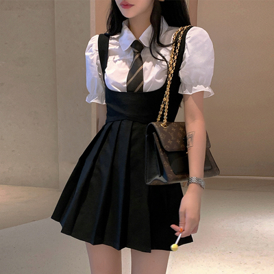 芭比姨小黑裙背带连衣裙2022夏季