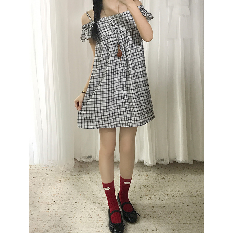 韩系宽松显瘦一字肩连衣裙女夏季