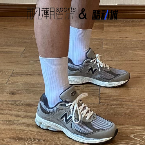 NB2002R灰棕复古运动休闲跑步鞋