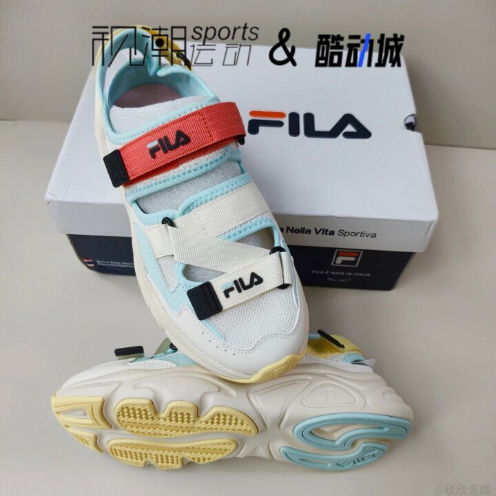 斐乐火星白蓝色儿童轻便透气凉鞋