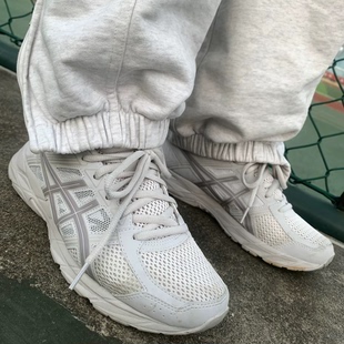 灰色女子体测体考缓震跑步鞋 Asics亚瑟士Gel Contend 020 T8D9Q
