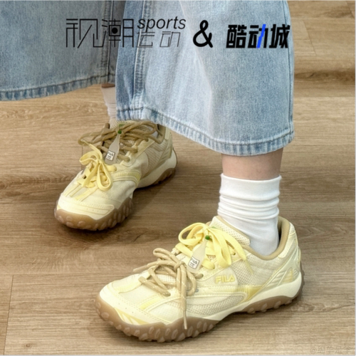 斐乐跳跳鞋奶油黄薄底芭蕾休闲鞋