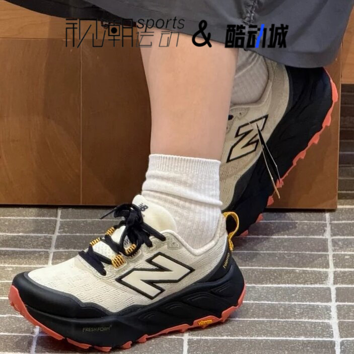 NBHierrov9白黑女耐磨越野跑鞋