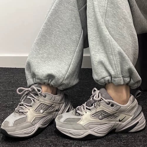 耐克M2KTekno烟灰复古老爹鞋