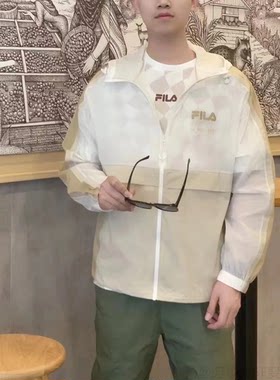 斐乐白色夹克外套连帽运动休闲