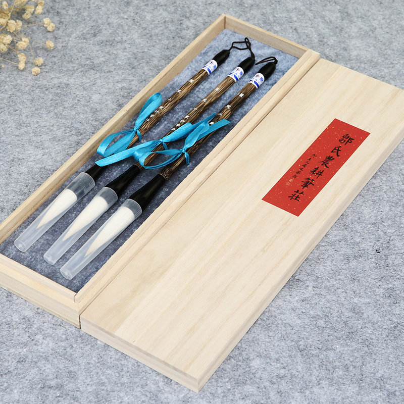 汉风加键适用于圆润饱满文房四宝