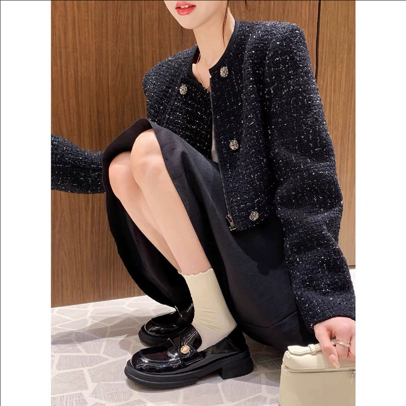 2025冬季新款英伦风真皮鞋粗跟软底厚底乐福加绒保暖小皮鞋