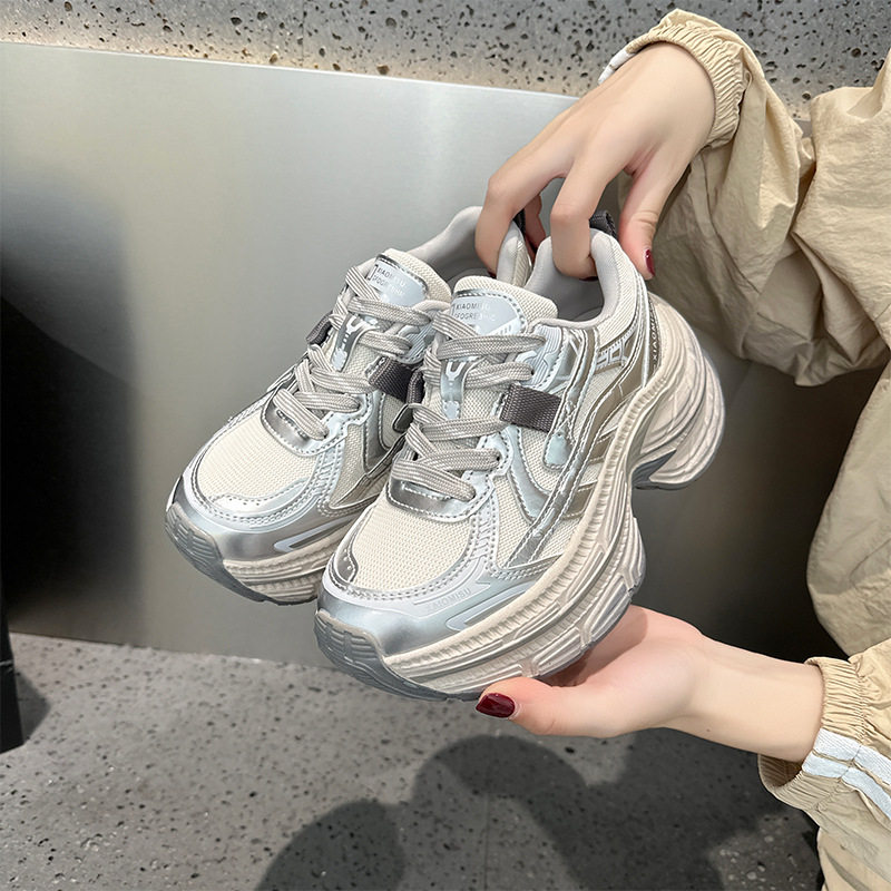 厚底内增高真皮老爹鞋女2025秋季新款复古百搭轻便软底休闲跑步