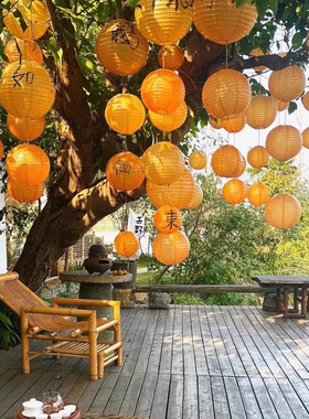 橙黄色古风纸灯笼挂饰中秋节氛围布置秋天环创中式游园会景区装饰