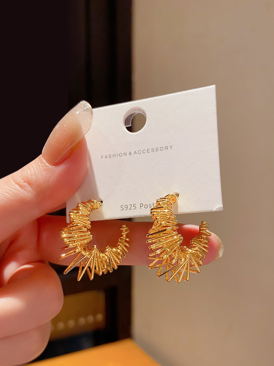 复古冷淡风立体几何不规则耳圈耳环女高级感轻奢小众18K金色耳饰