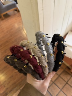 韩国进口2025新款高级感爱心毛呢发箍发饰发夹头箍发卡头饰