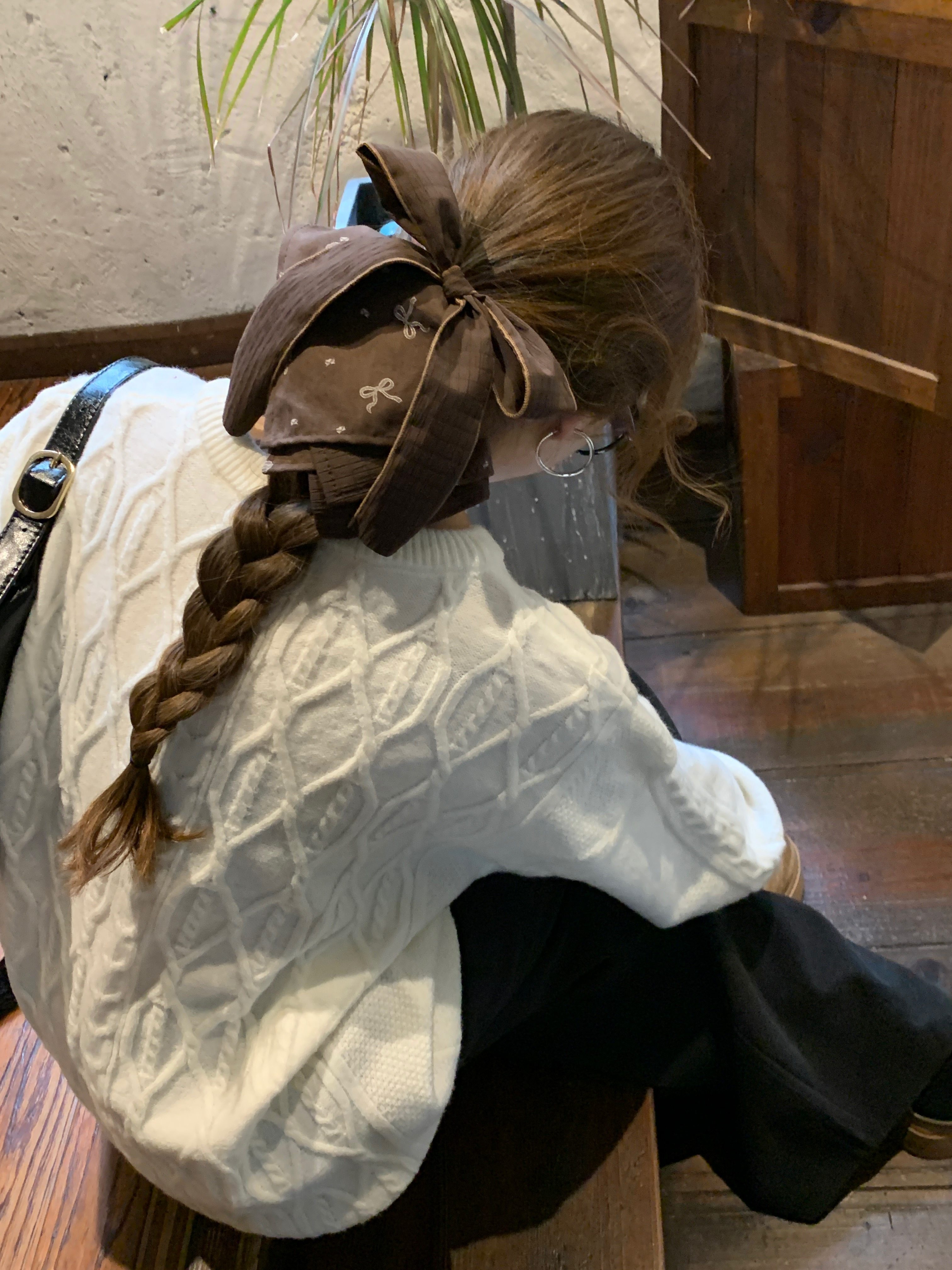 韩国方块2025新款高级感气质蝴蝶结方巾秋冬特别设计师发圈头饰